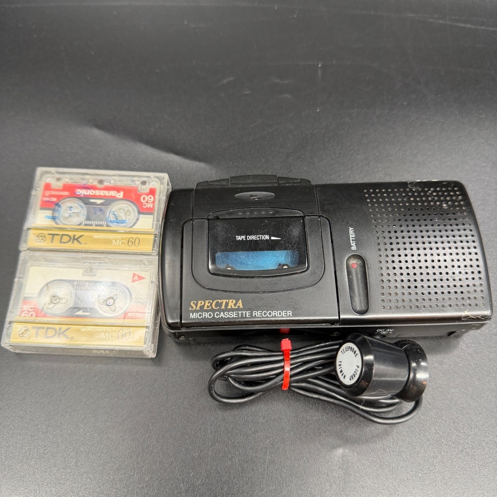 Spectra Microcassette Recorder Dictation Model MCR80 Handheld W/Tapes PARTS ONLY